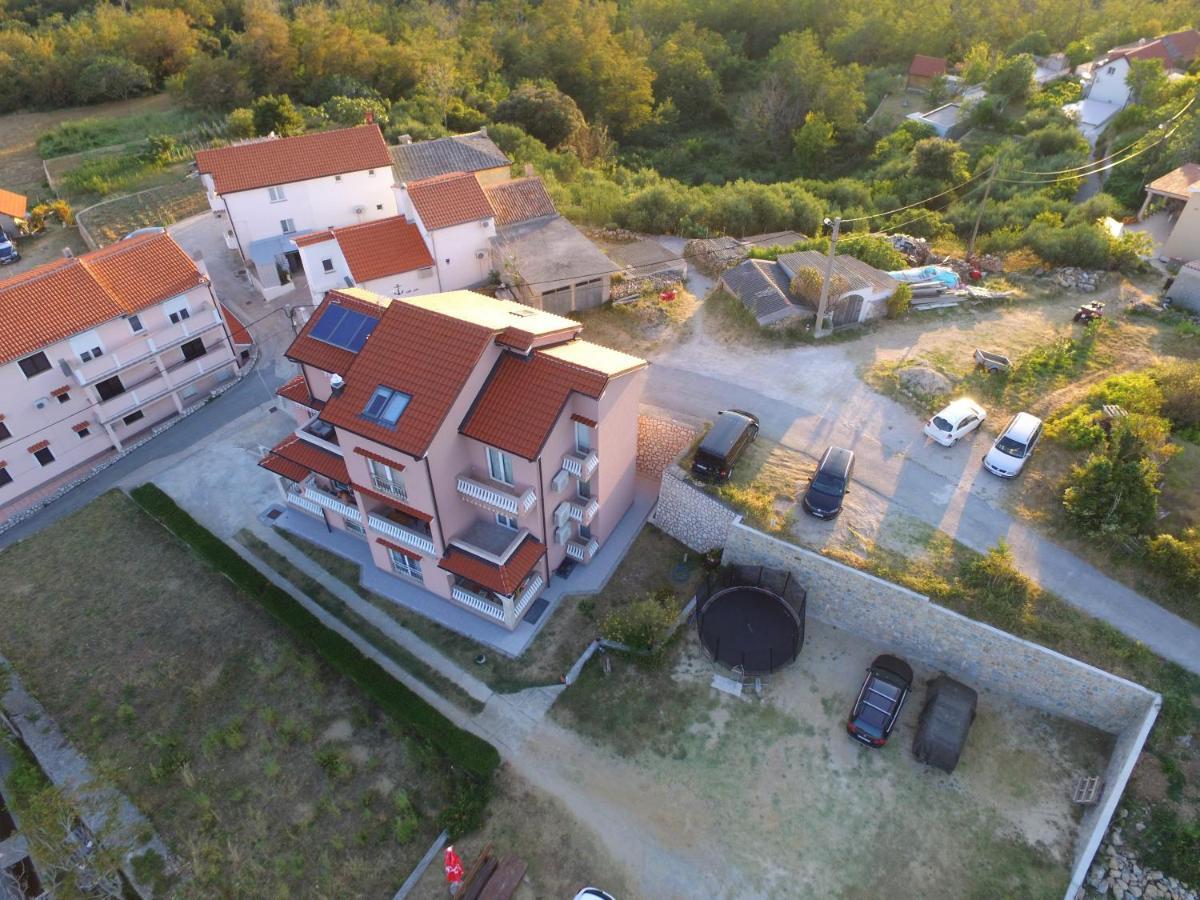 Apartmani Danijela Tomicic Lopar Eksteriør bilde